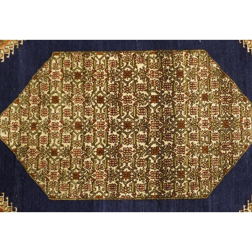 2019 - Rectangular Tabriz design silk rug, 122cm x 83cm