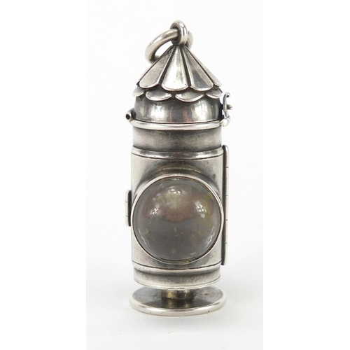 11 - S Mordan & Co silver propelling pencil in the form of a lantern, with lozenge mark, No 64, 5.5cm hig... 