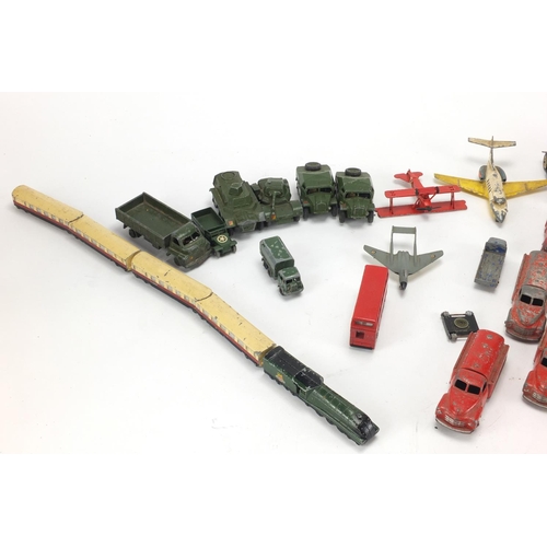 692 - Die cast vehicles mostly Dinky and Corgi