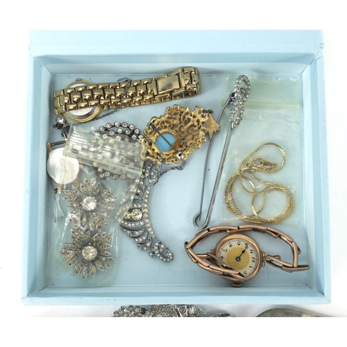 356 - Costume jewellery including a 9ct gold wristwatch and silver thimble