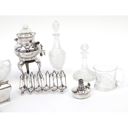 669 - Glassware and silver plate including concertina toast rack and decanter