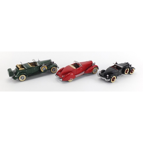 2351 - Three Danbury Mint die cast vehicles, 1927 Black Hawk, 1933 Lebaron Speedster and 1923 Cadillac V-16