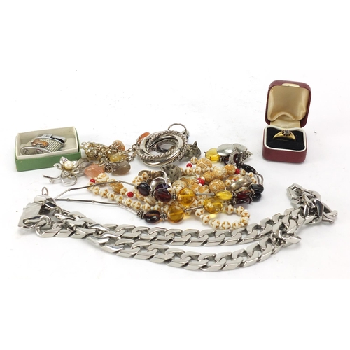 353 - Costume jewellery including amber necklace, silver rings and large curb link necklace