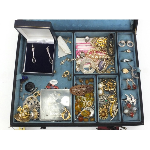 354 - Costume jewellery including vintage examples, necklaces, bracelets, brooches and silver items