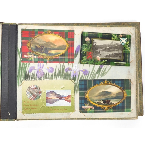 826 - Oriental black lacquer postcard album, with Mother of Pearl decoration, housing postcards including ... 