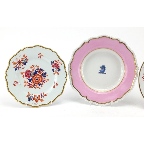 559 - Two Barr Flight Barr Worcester porcelain floral plates, together with a Worcester Barr Flight Barr s... 