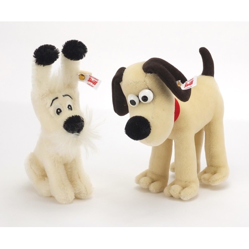2540 - Steiff 50th Anniversary Idefix Dogmatix and Gromit, both with certificates and one with box, the lar... 