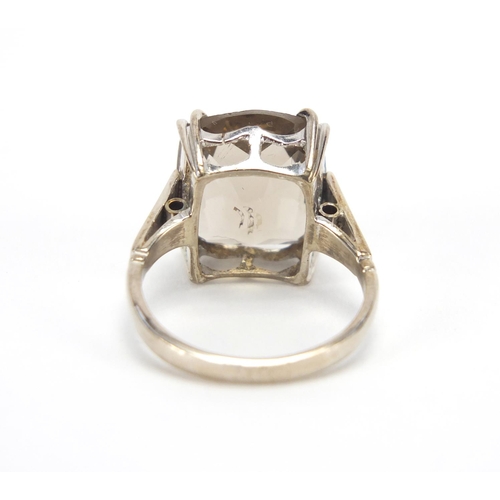 2641 - 9ct white gold smoky quartz ring, size N, approximate weight 5.0g