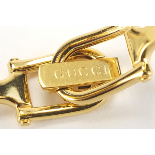 2722 - Ladies Gucci wristwatch, numbered 0882839 with cloth bag