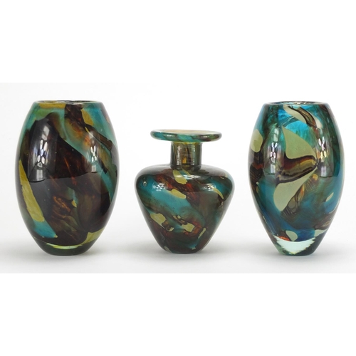 2262 - Three Mdina glass vases, each etched Mdina to the bases, the largest 16.5cm high