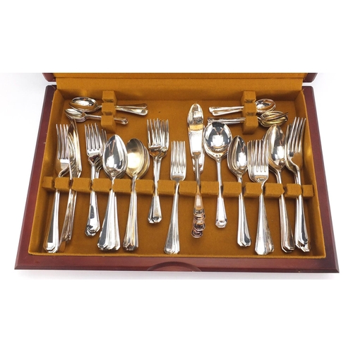 2094 - Eight place mahogany canteen of Sheffield silver plated cutlery, 47cm wide