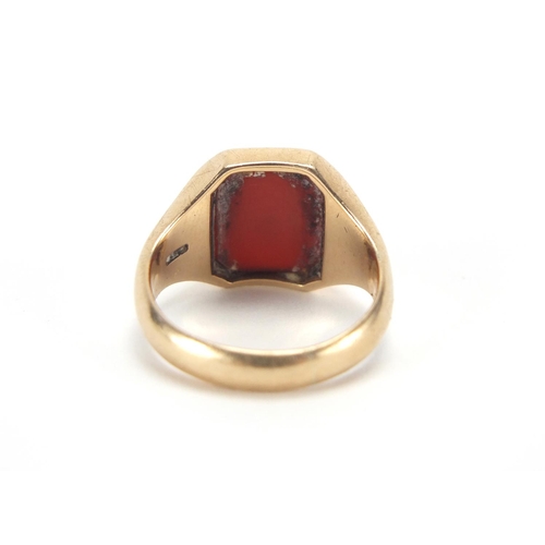 2770 - 9ct gold carnelian signet ring, size N, approximate weight 5.7g