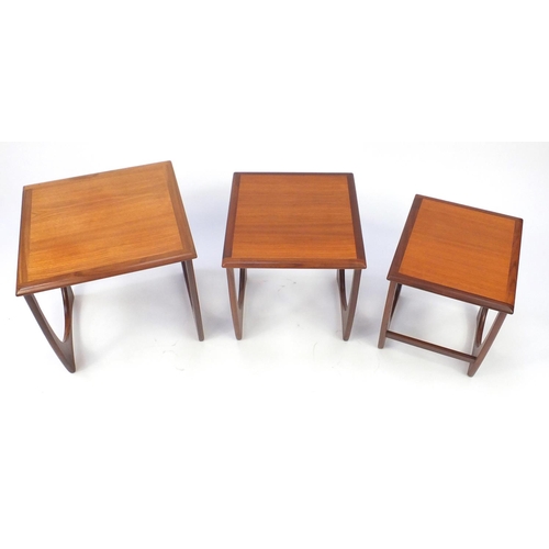 2072 - Nest of three teak G-Plan occasional tables, the largest 51cm H x 50cm W x 50cm D