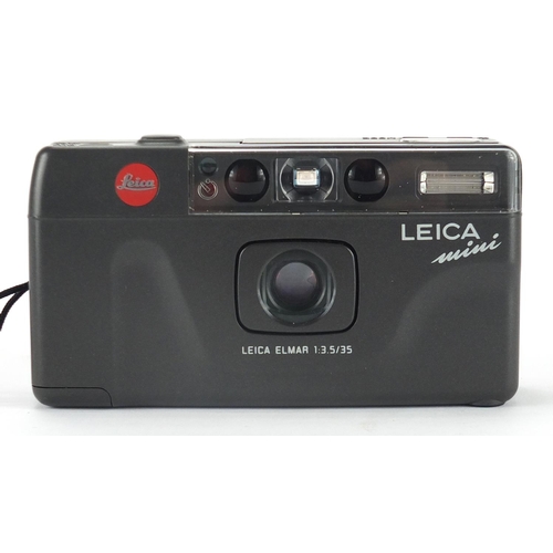 2148 - Leica mini compact film camera - Leica Elmar 3.5/35