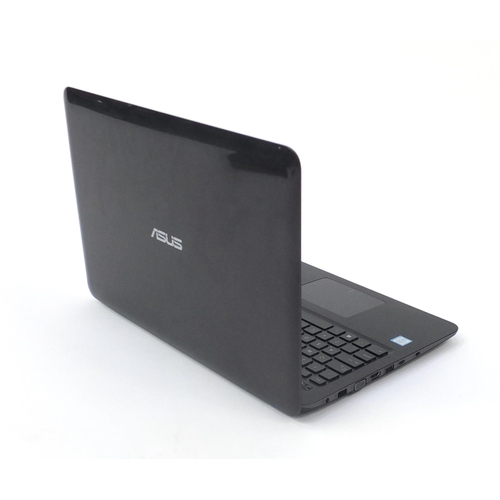 2147 - Asus notebook PC, model X556U, with Intel core i7 processor