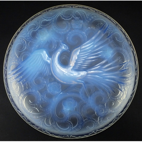 774 - French Art Deco opalescent Phoenix charger by Pierre d'Avesn, 38cm in diameter