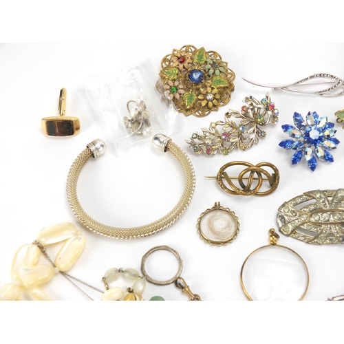 2735 - Antique and later jewellery including Victorian brooches, silver bracelet, an Essex crystal fox head... 