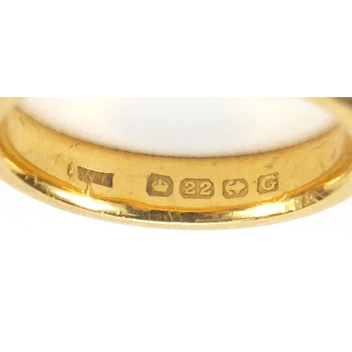 2583 - 22ct gold wedding band, size K, approximate weight 6.2g