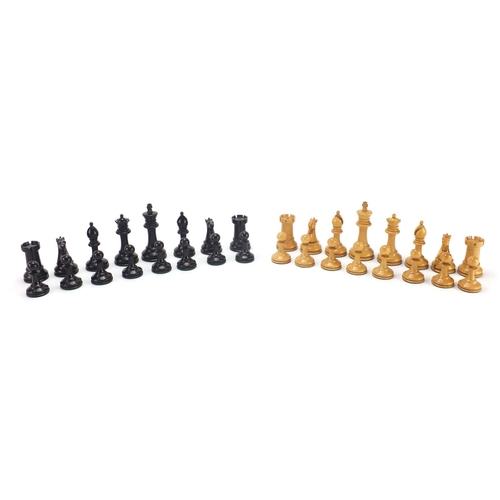 656 - Boxwood Staunton chess set, possibly by Jacques, the largest piece 8cm high