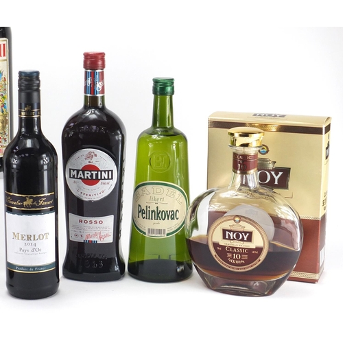 2158 - Champagne, spirits and liqueurs including Southern Comfort, Mumm, Martini and Noy Armenian brandy