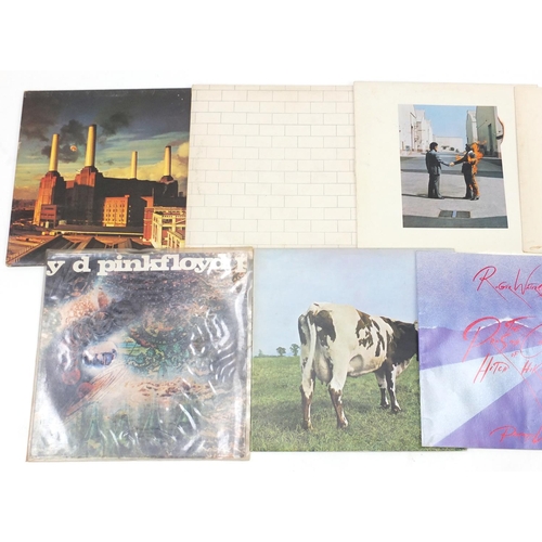 2563 - Pink Floyd vinyl LP's including Dark Side of the Moon, Animals, The Final Cut, Atom Heart Mother and... 