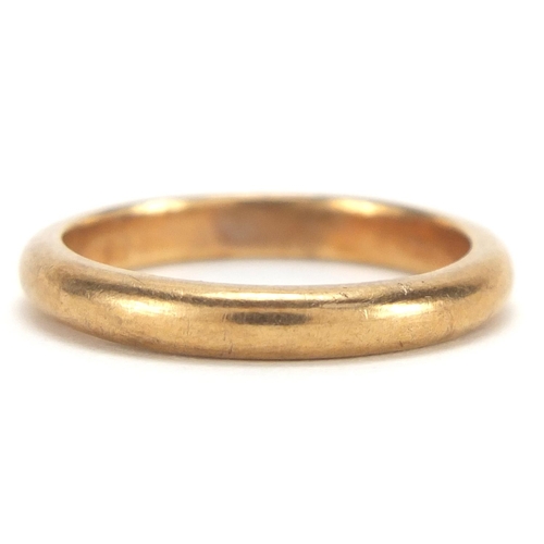 2602 - 9ct gold wedding band, size k, approximate weight 2.7g