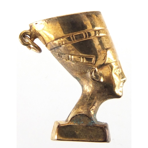 2648 - 9ct gold Egyptian bust charm, 2.2cm high, approximate weight 2.0g