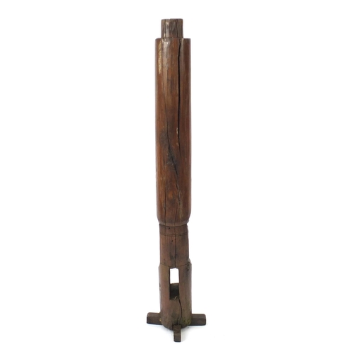 2042 - Large carved wooden Totem style pole, 153cm high