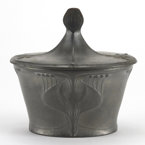 1029 - German Art Nouveau pewter pot and cover by Kayserzinn, with stylised floral motifs, factory marks an... 