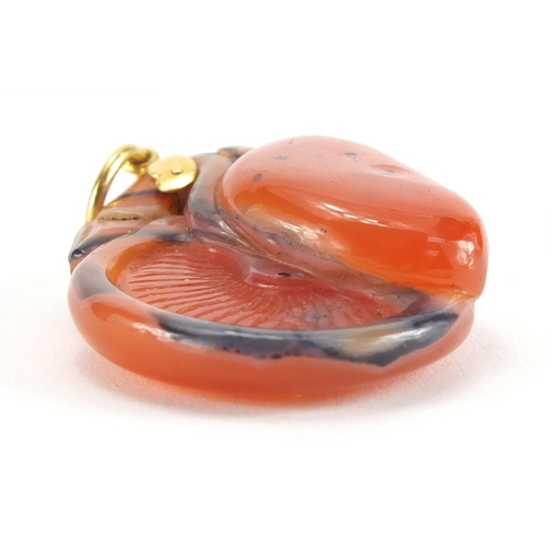 697 - Chinese carved hardstone fruit pendant, with unmarked gold mount and suspension loop, 4.7cm high x 3... 