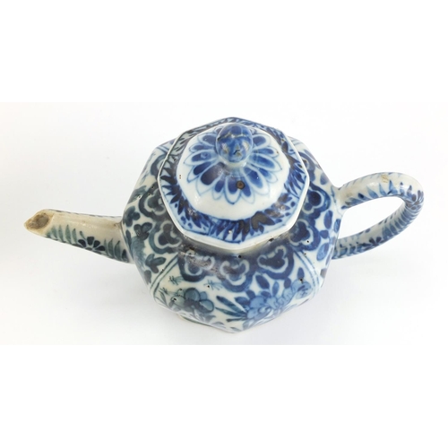 581 - Chinese porcelain comprising a blue and white teapot with hexagonal body, tea bowl hand painted in t... 