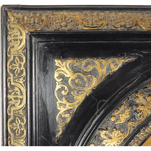 1524 - Carved black and gilt painted frame, with oval aperture, overall 54cm x 47.5cm