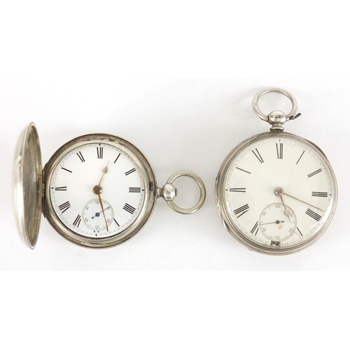 1255 - Two gentleman's silver pocket watches with fusee movements, one marked Beringer, the largest 5cm in ... 