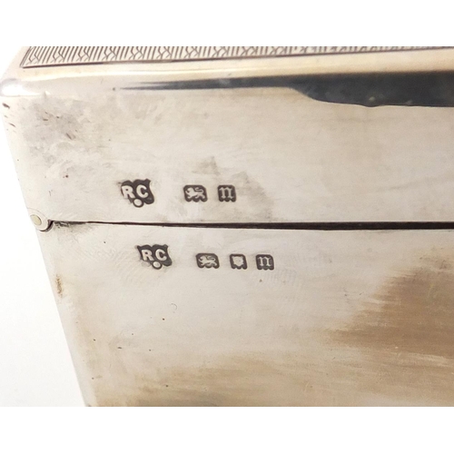 213 - Rectangular silver cigar box, the hinge lid with engine turned decoration, by William Comyns & Sons ... 