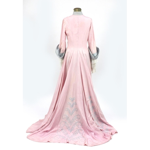 2254 - 19th century continental silk boudoir dress