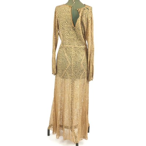 2258 - 1930's lace floral dress, 120cm in length