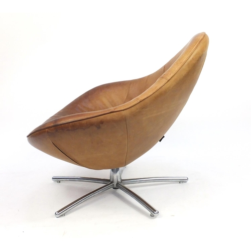 2004 - Hidde leather swivel armchair designed by Gerard Van Den Berg, from the Label Collection, 86cm high