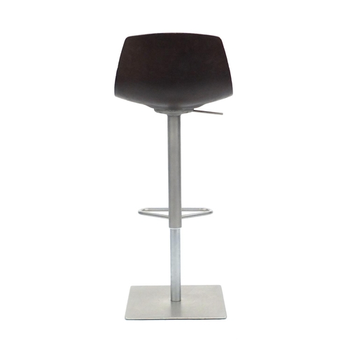 2105 - Lapalma Miunn adjustable bar stool designed by Karri Monni, 101cm high