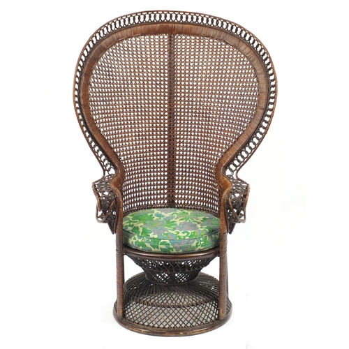 2123 - Vintage Emmanuelle peacock chair, 142cm high