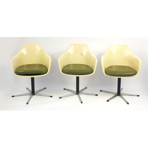 2134 - Set of five 1970's Arkana salon chairs, with lift off leather cushions, each 83cm high