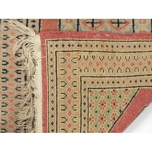 59 - Rectangular Turkish geometric pattern rug, 96cm x 67cm