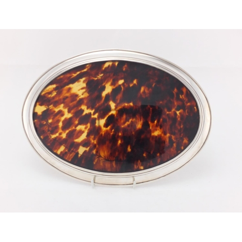 2468 - Oval silver and tortoiseshell Piqué work tray, by Walker & Hall, Birmingham 1926, 27.5cm wide, appro... 