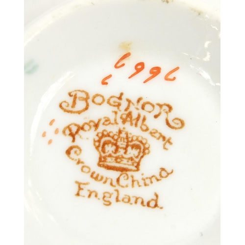 2069 - Royal Albert Bognor teaware including trio's