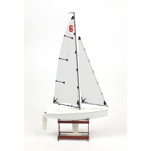2401 - Plastic remote control sailing boat, 52cm in length
