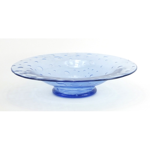2177 - Webb aqua blue controlled bubble center bowl, 35.5cm in diameter