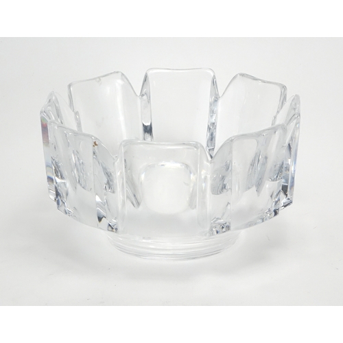2184 - Orrefors clear glass bowl, etched marks to the base, 19cm in diameter