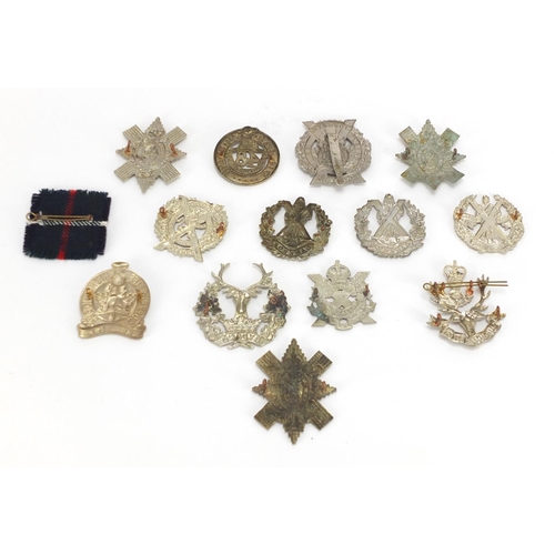 214 - Military interest cap badges including Coppercliff Highlanders and 48th Highlanders of Canada