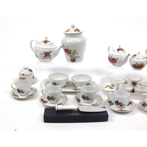 220 - Royal Worcester Evesham dinner and teawares including teapot, coffee pot, tea cups and saucers and s... 