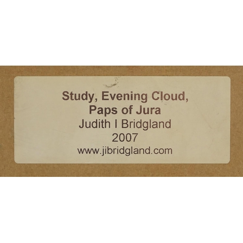 938 - Judith Bridgland - Study evening cloud, Paps of Jura, impasto oil, label verso, mounted and framed, ... 