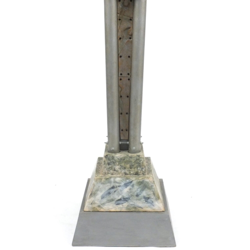 2040 - Jackie Summerfield, floor standing ceramic sculpture, Fingers Mick, 165cm high